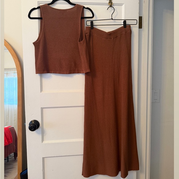 Miou Muse Knitted Maxi Skirt and vest set in Cocoa - LARGE - Picture 4 of 11